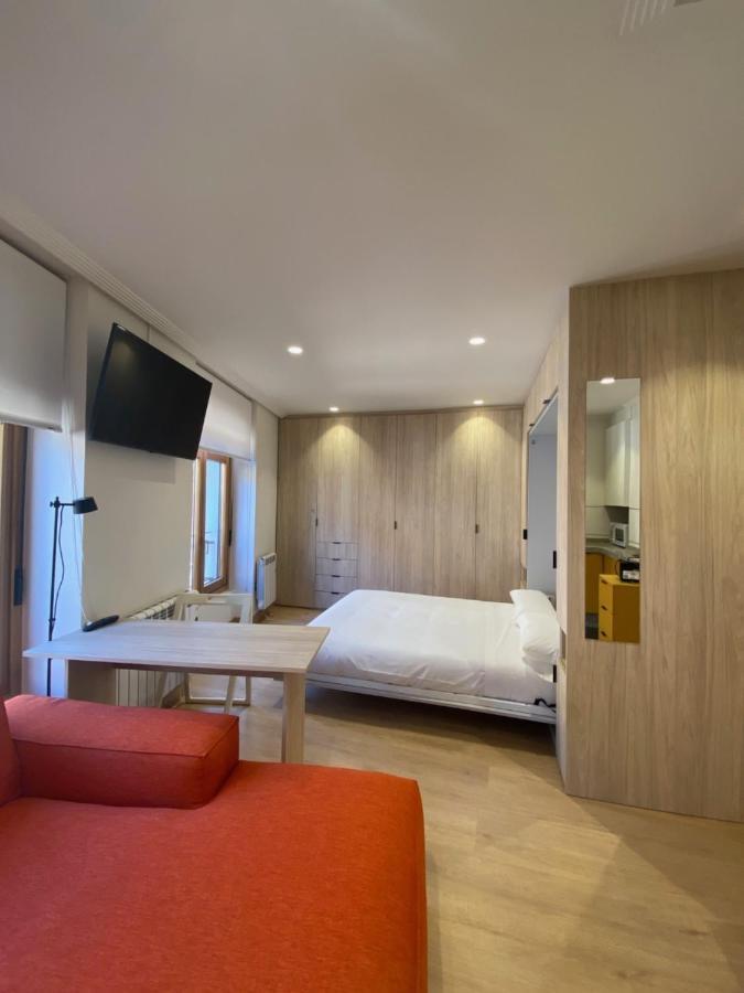 Apartamentos 19 Living León Kültér fotó