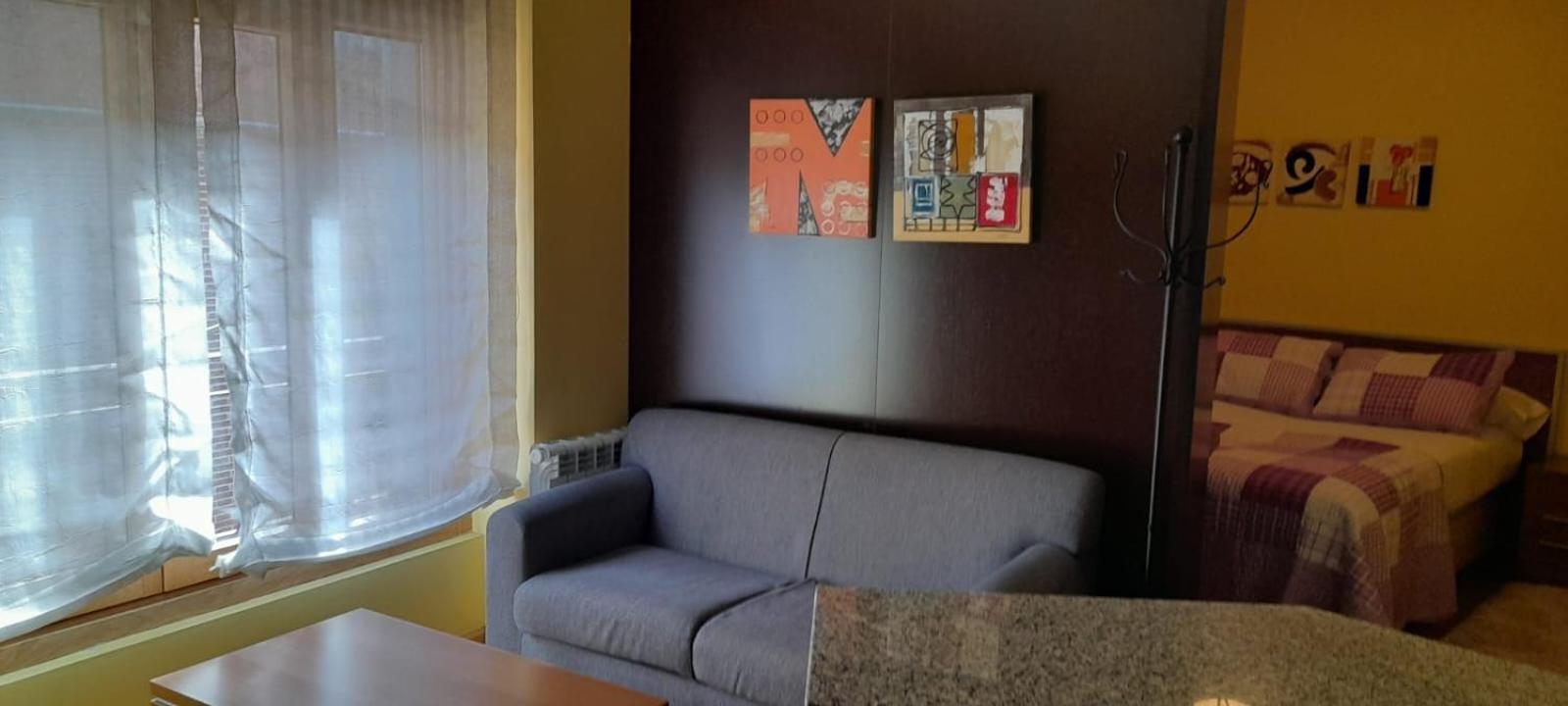 Apartamentos 19 Living León Kültér fotó